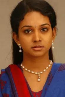Karthika Adaikalam como: Gomathi