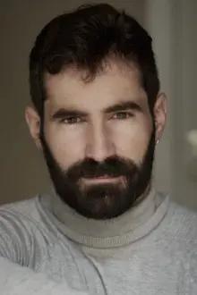 José Sospedra como: Mario Costa