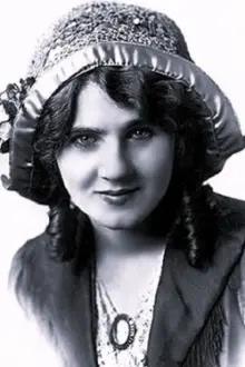 Florence Lawrence como: Mrs. Alfred Lucas