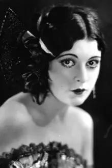 Madeline Hurlock como: A Lonely Wife