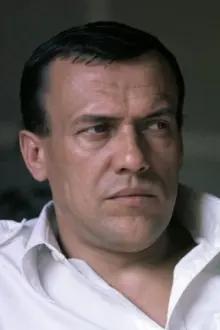 Ryszard Filipski como: Henryk Dobrzański "Hubal"