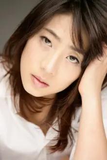 Choi Ban-ya como: Hye-kyung
