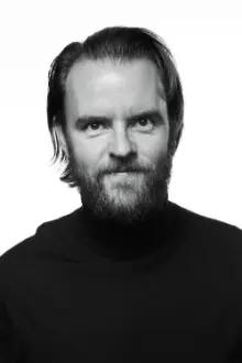 Guðjón Davíð Karlsson como: Einar