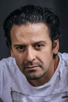 Khaled Benaissa como: Hamid