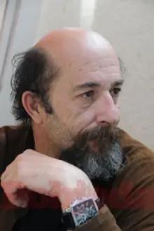 Mirko Vlahović como: Petar