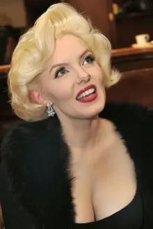 Suzie Kennedy como: Marilyn Monroe
