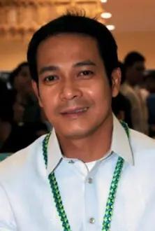 Daniel Fernando como: Pandong Eta