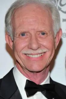 Chesley Sullenberger como: 