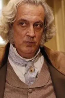 Alberto Di Stasio como: Professor Raimondi