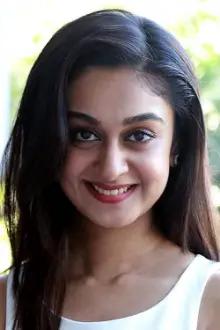 Aishwarya Arjun como: Aishwarya
