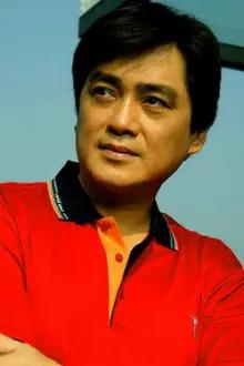 Michael Tong Chun-Chung como: Dr Albert Poon Chi Ching