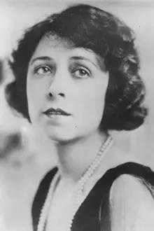 Dorothy Phillips como: Nell Baxter