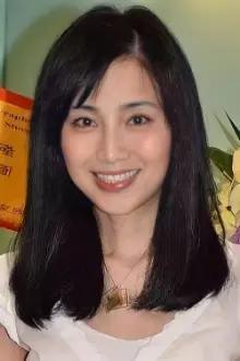 Halina Tam Siu-Wan como: Amy