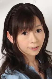 Aya Ishizu como: Tomomi Mizuno (voice)