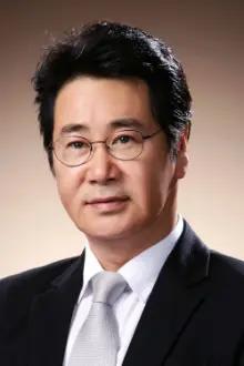 Yoo Dong-geun como: Kang Sam-Do