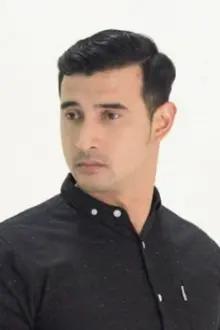 Ali Syakieb como: Ganda