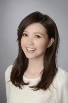 Jinny Ng como: Helen