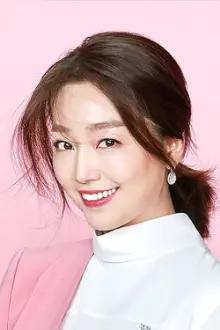 Lee Yeon-su como: Ga-pil's wife