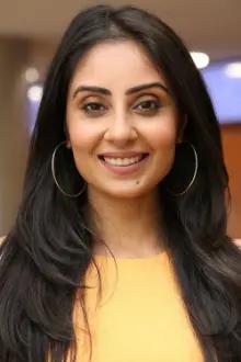 Bhanu Sri Mehra como: Megha