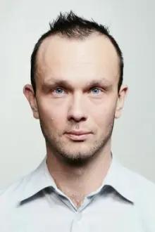 Jari Virman como: Antti