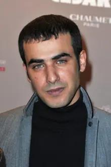 Mahmoud Shalaby como: Salim Halali