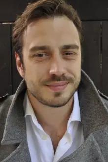 Stjepan Perić como: Krešo