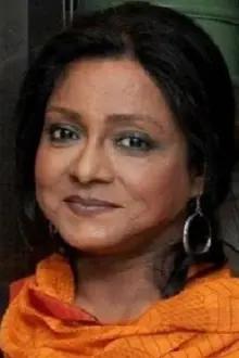 Sreela Majumdar como: Sreela