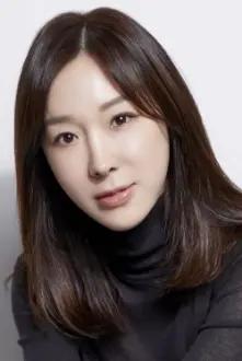 Lee Ji-hye como: Ela mesma