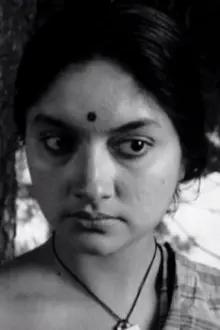 Rekha Sabnis como: Mallika