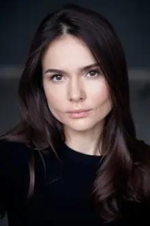 Olena Lavreniuk como: Anna