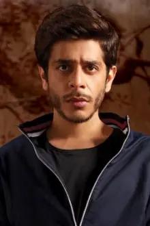 Shashank Arora como: Salim