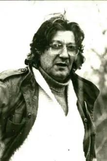 Jalal Moghadam como: Mr. Tehrani