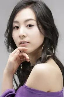 Kim Ha-eun como: woman who committed suicide