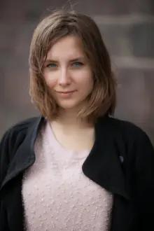 Deimena Drąsutytė como: Investigator in her youth