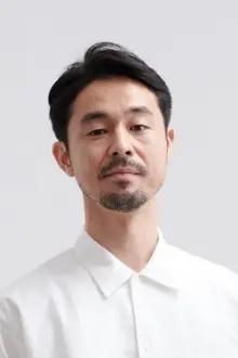 Tomomitsu Adachi como: Taichi Akimoto