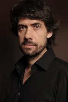 Antonio Muñoz de Mesa como: César Camacho
