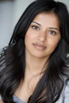 Kosha Patel como: Seema