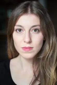 Larisa Faber como: Christelle Guérin