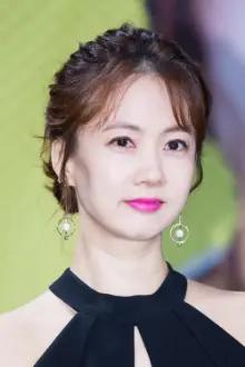 Park So-hyun como: Kang Joo-young