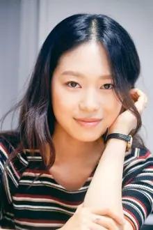 Park Ji-soo como: Mai Ratima