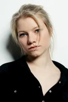 Roosa Söderholm como: Susanna Honkanen