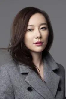 Ying Ze como: Yang Zipei