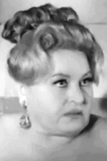 Pepita Muñoz como: Doña Fabricia de Rosales