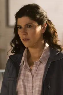 Karen Bethzabe como: Rosa Ramirez