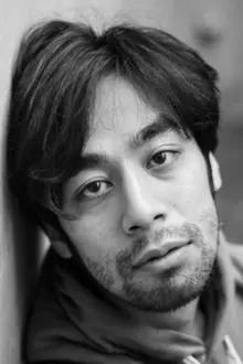 Shinsuke Kato como: Mitsutoshi Yashiro