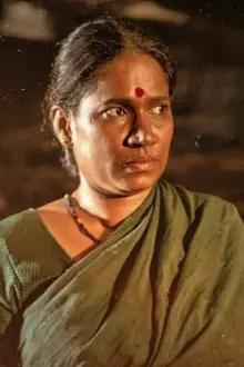 Chhaya Kadam como: Jyoti Tambe