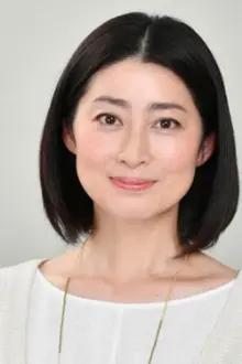 Nobuko Sendo como: Akiko Miura