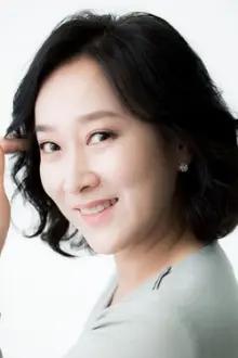 Park Hyun-suk como: Sungchul's mom