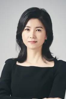 Lee Seung-yeon como: Yoon Jae's mother