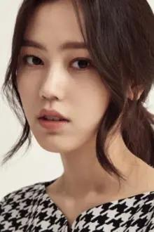 Choi Ri como: Eun-kyung